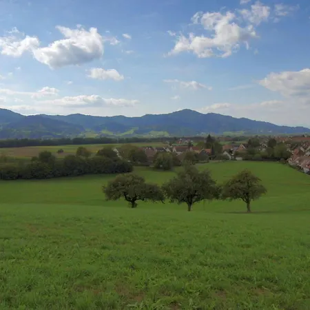 Ferienwohnungen Stegen * שטגן